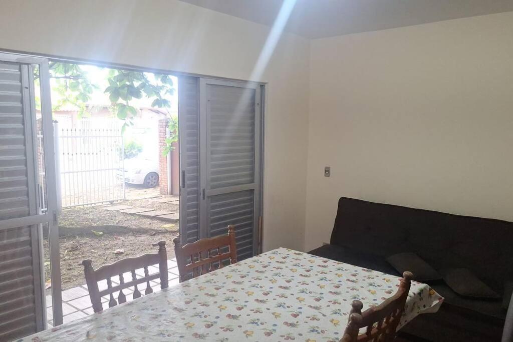 Quarto Para Quatro Pessoas A Duas Quadras Da Praia - Balneario Saint Etienne - Matinhos Exterior foto