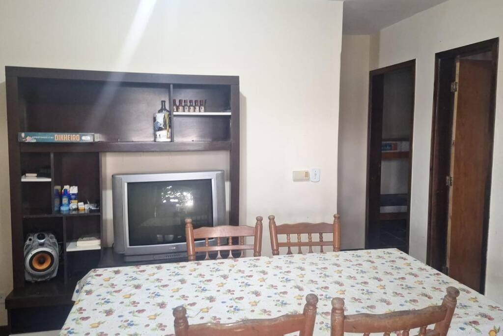 Quarto Para Quatro Pessoas A Duas Quadras Da Praia - Balneario Saint Etienne - Matinhos Exterior foto